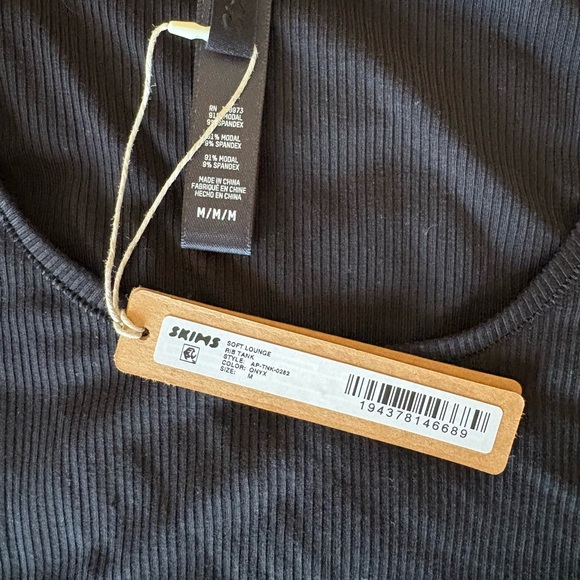 SKIMS Soft Lounge Cotton Rib Top - Picture 2 of 2